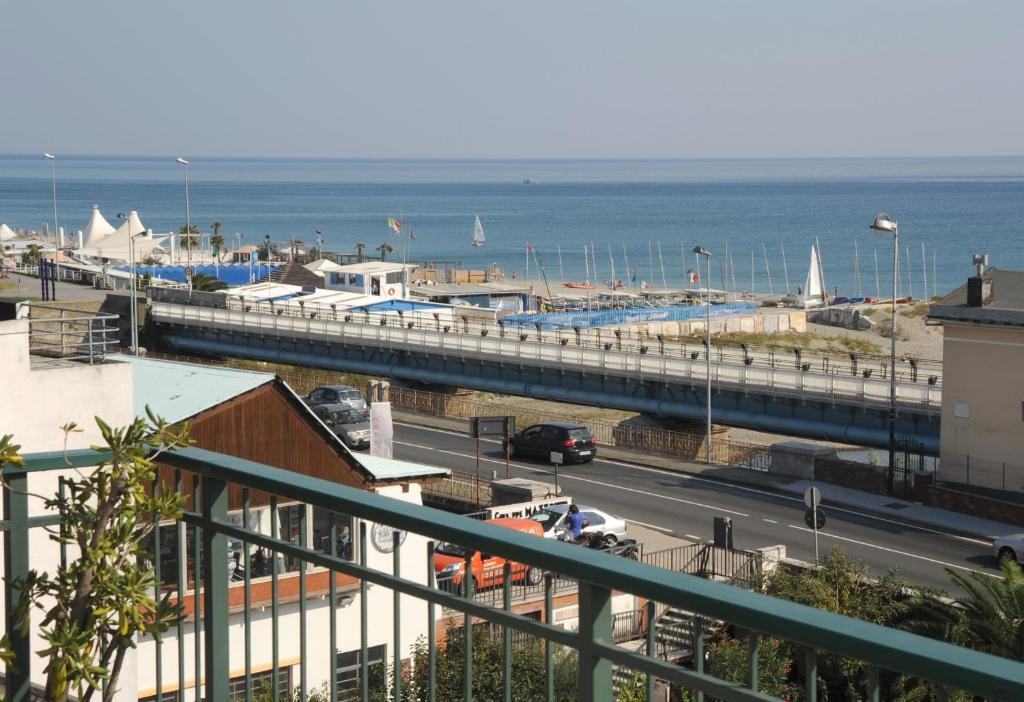 Hotel Garden Albissola Marina Dış mekan fotoğraf